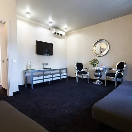 Park View Apartment