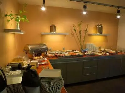 Park View Apartment *