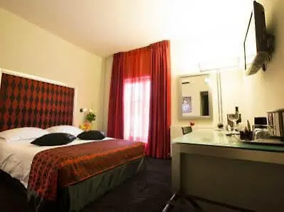 Park View Apartment *